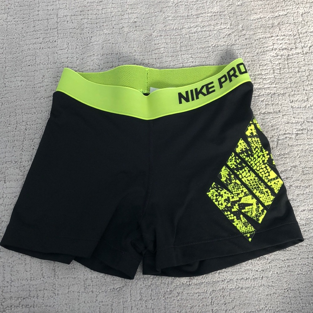 nike pros